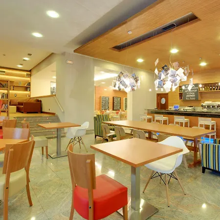 Hotel Santiago Plaza Affiliated By Melia 